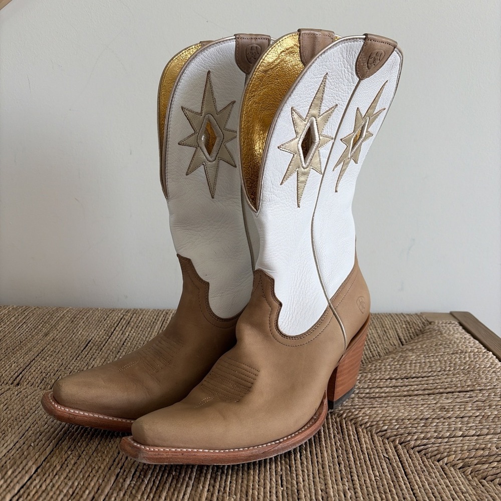 Ariat Women's Starlight Western Boots Flaxen Basic White Snip Toe Sz 9 Festival
